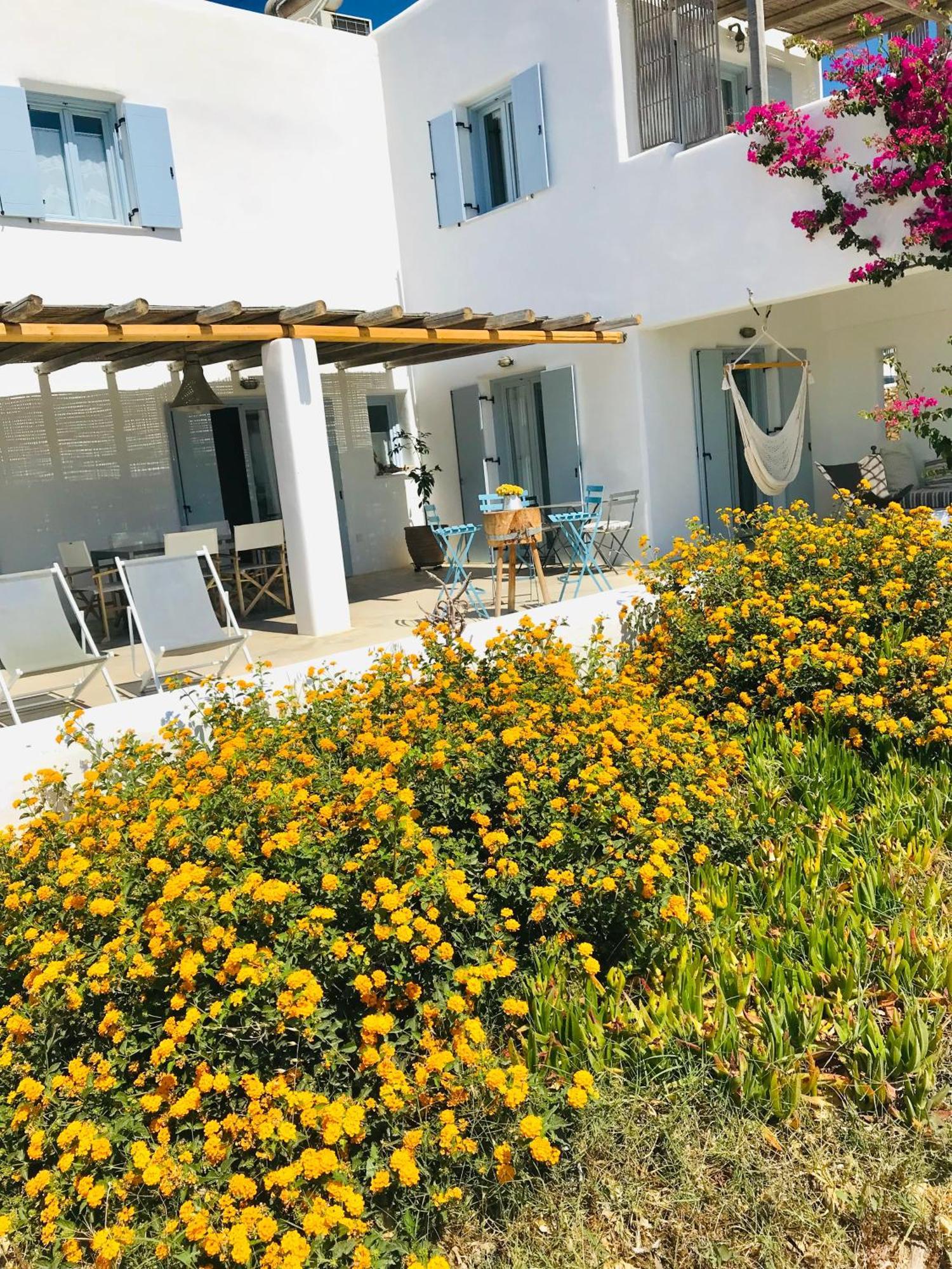 VILLA THEIA - SELENE , appartement de charme pour 4 à 6 personnes prés de la plage et du village de Koufonissi Koufonisia Extérieur photo